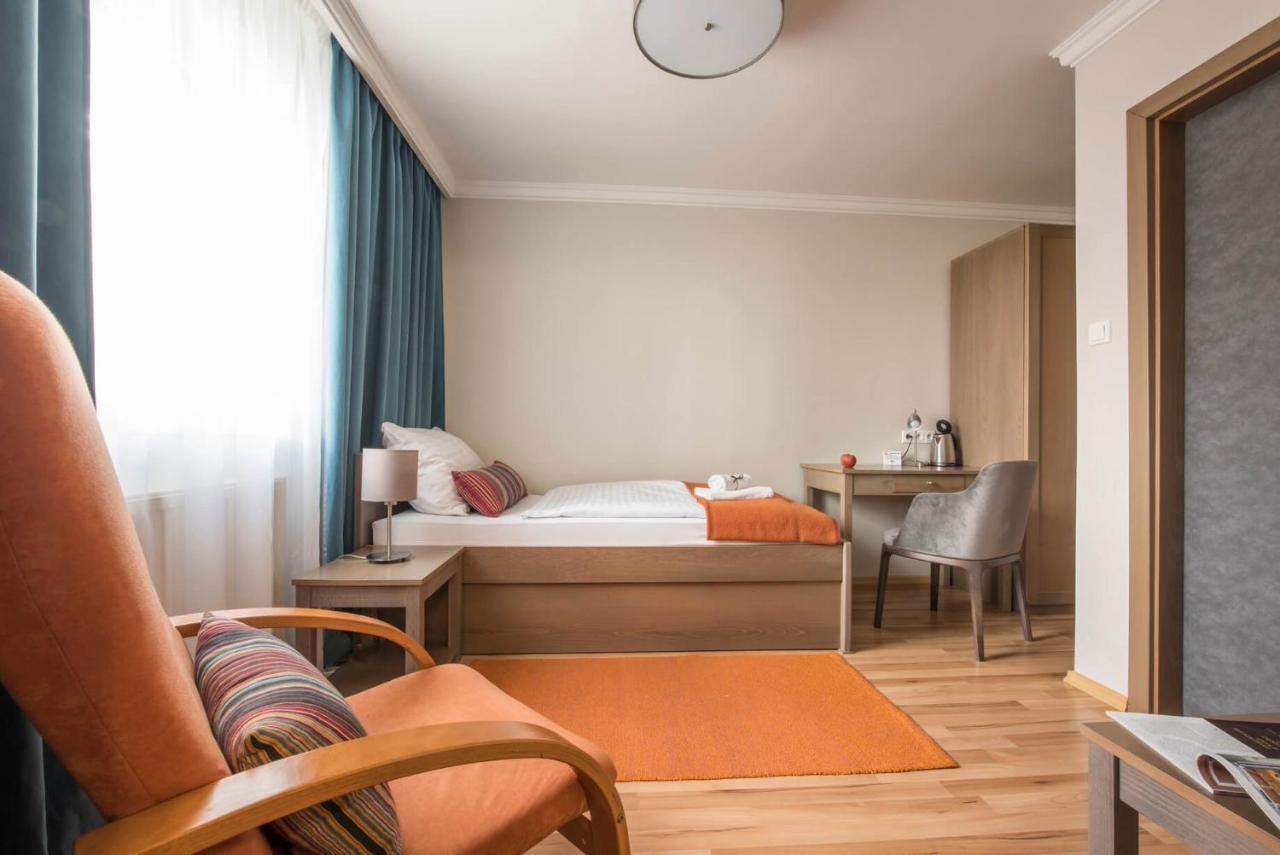 Wellness Penzion Vila Mery Poprad Eksteriør billede